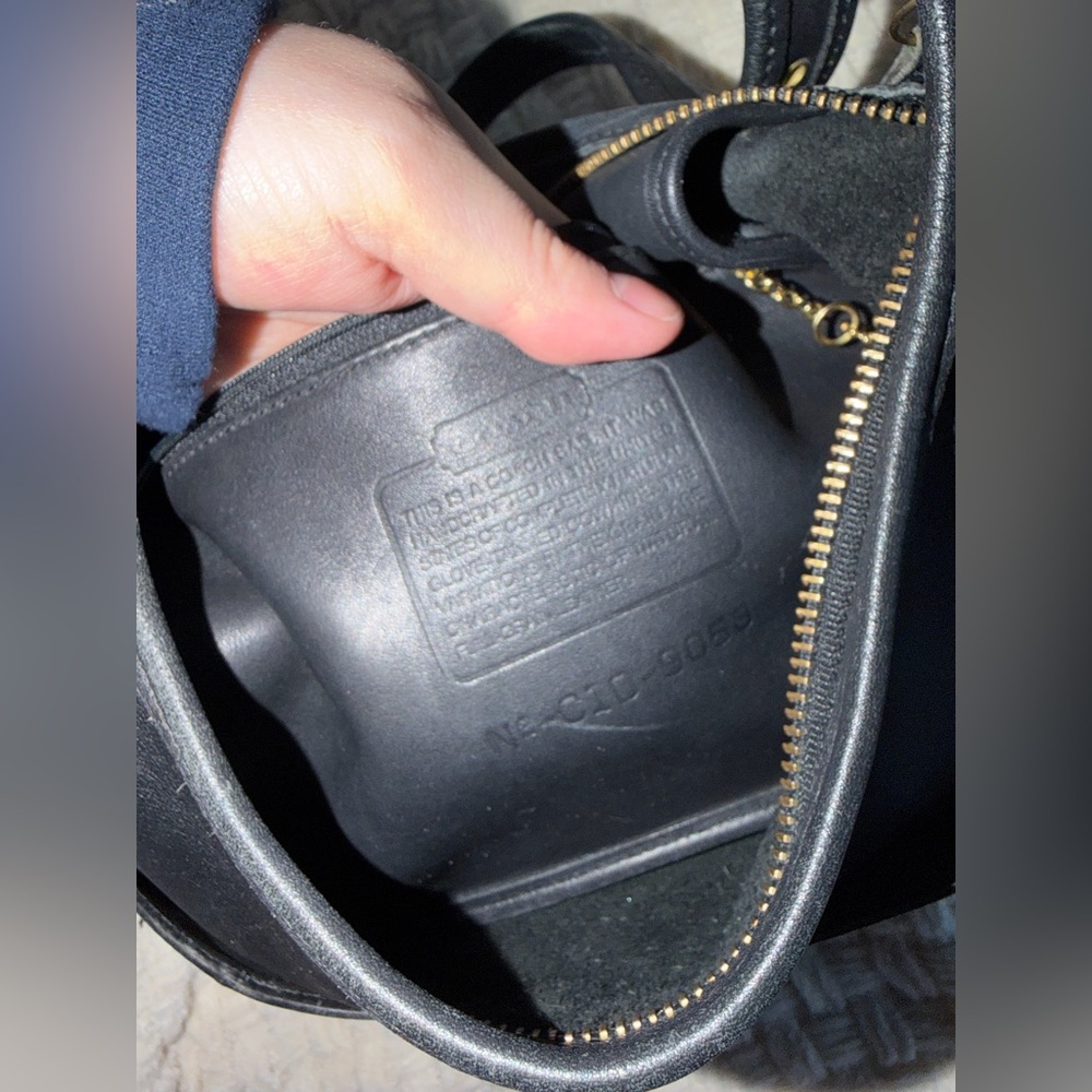 Vintage Old Coach Legacy Hobo Black Glove tan Leather - Picture 13 of 13